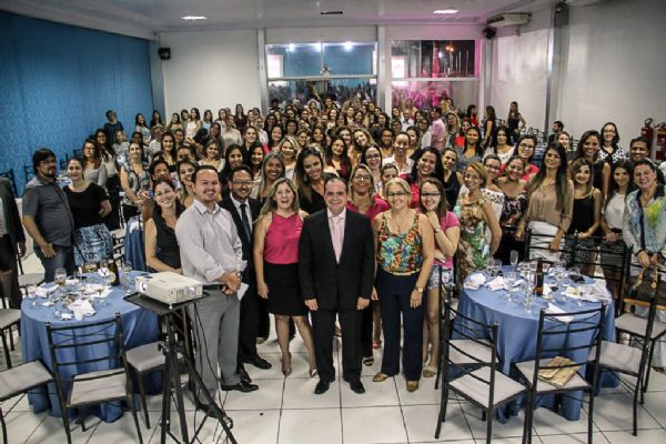 Cerca de 250 mulheres se renem em ato de apoio a Leonardo Campos