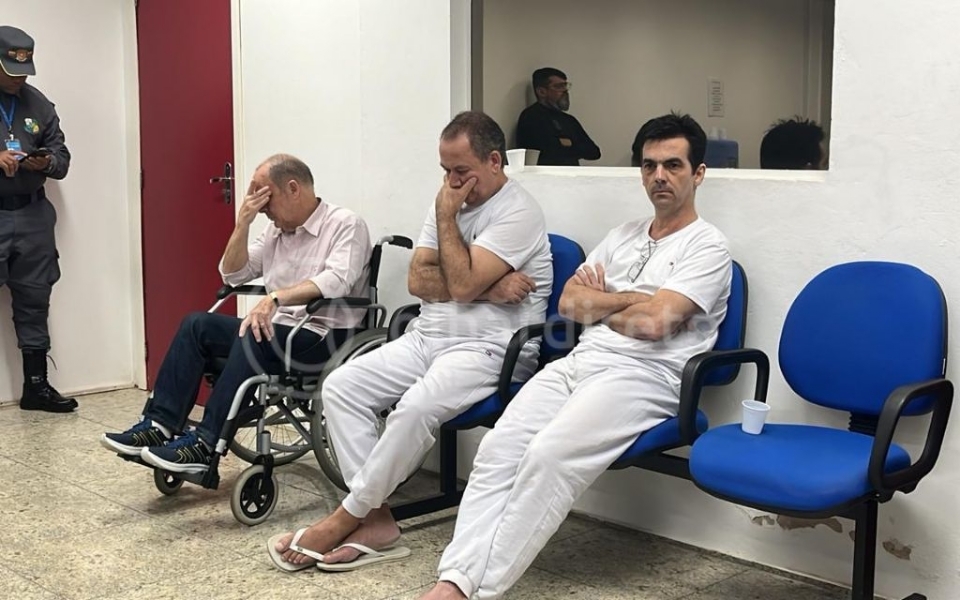 Disputa de terras e Bolsonaro: coronel acusado de participar da morte de Zampieri alega que nica ligao com fazendeiro era poltica