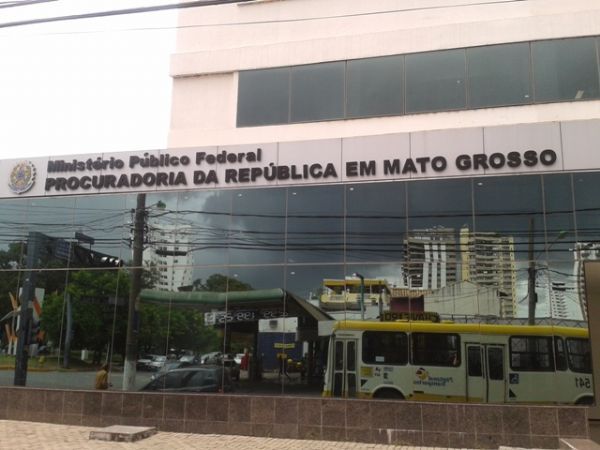 MPF denuncia prefeito por fraudes de R$ 4 milhes em licitaes
