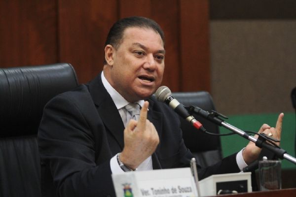 MPE denuncia Toninho de Souza e mais dois vereadores eleitos em Cuiab por espalharem 
