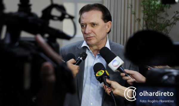 Ministro suspende processo pela aposentadoria de Antnio Joaquim