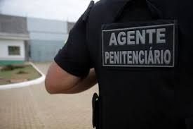 Justia considera greve dos agentes penitencirios ilegal e aplica multa de R$ 100 mil por desobedincia
