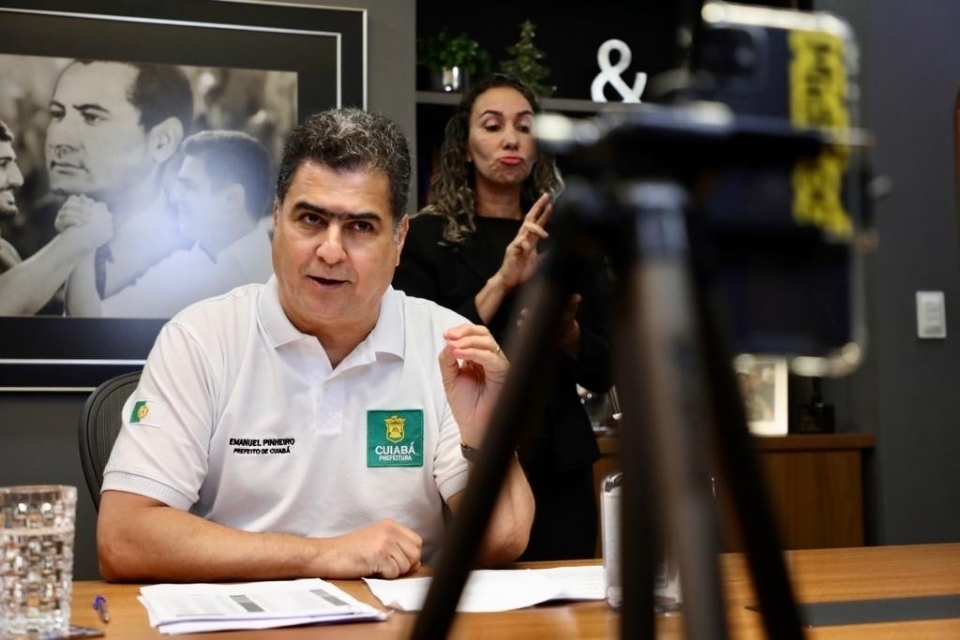 Emanuelzinho 'furando fila' da vacinao no justifica processo contra prefeito no STF, diz Ministrio Pblico