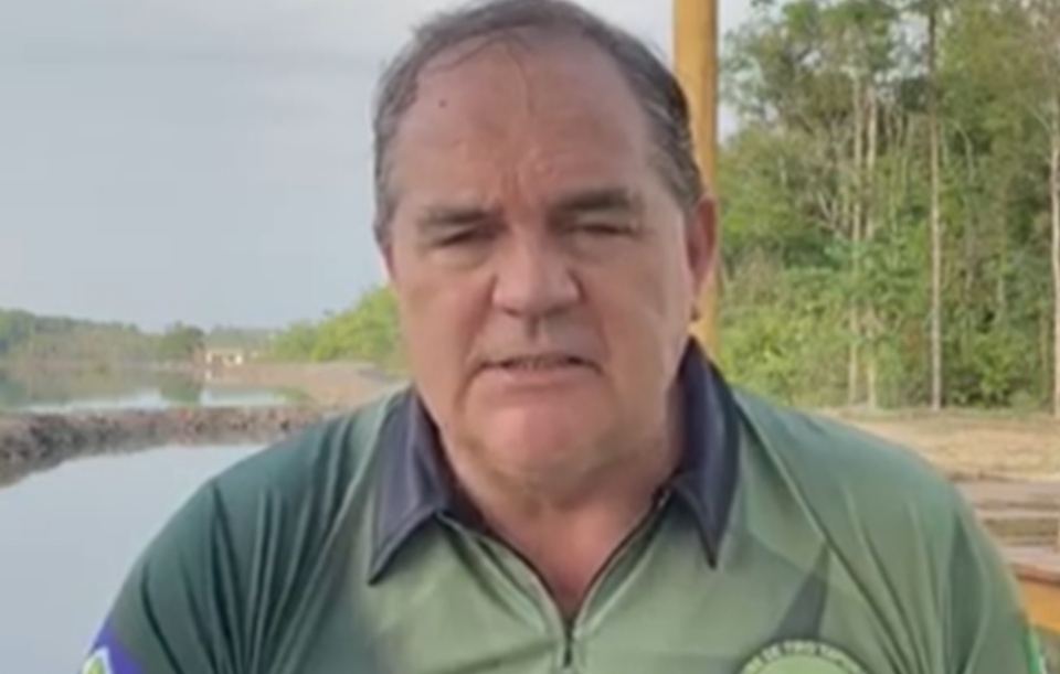 Em vdeo, prefeito se retrata e cancela sorteio de carro em troca de votos a Bolsonaro;  assista  