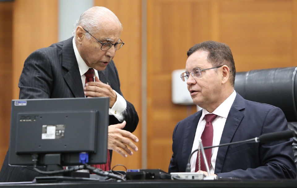 Julgado extinto processo em que partido de Ablio 'escolheu' Botelho e Jlio Campos como alvos