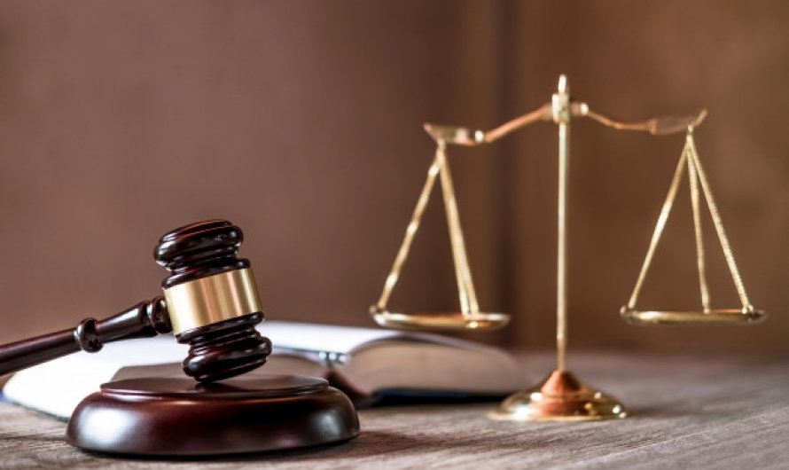 Advogado faz acordo com juza e paga R$ 50 mil aps reconhecer acusaes como falsas