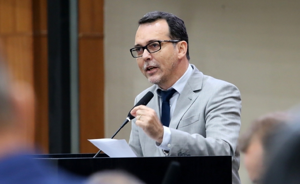 Justia Eleitoral mantm vdeo de pr-candidato que cita 'papinho furado' e mentira de Ldio