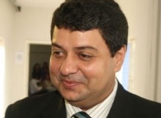 Advogado Marcos de Souza Barros