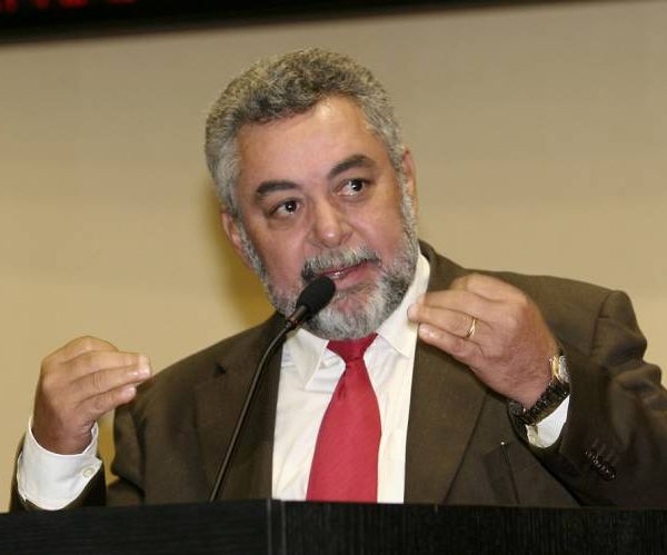 TJ absolve Percival de irregularidades em licitao para realizar 'Rondofolia-2001'