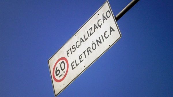 Juza confirma validade de multas produzidas pelos radares fixados na Miguel Sutil